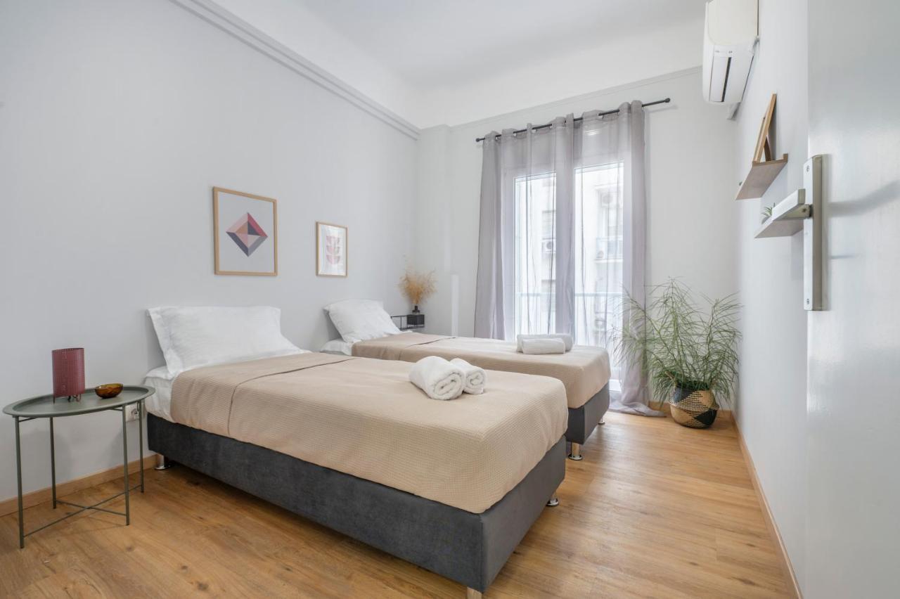 Luxury 2 Bdroom Apt- Megaro Mousikis Atenas Exterior foto
